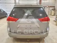 2014 Toyota SIENNA фото
