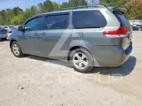 2014 Toyota SIENNA фото