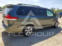 2014 Toyota SIENNA фото