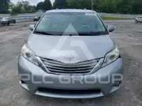 2014 Toyota SIENNA фото