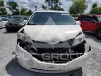 2014 Toyota SIENNA фото