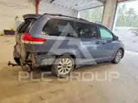 2014 Toyota SIENNA фото
