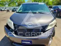 2014 Toyota SIENNA фото