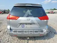 2014 Toyota SIENNA фото