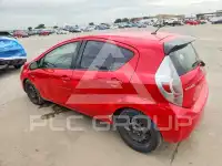 2014 Toyota PRIUS фото