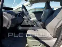 2014 Toyota PRIUS фото