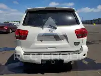 2014 Toyota SEQUOIA photo