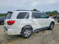 2014 Toyota SEQUOIA photo