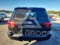 2014 Toyota SEQUOIA photo