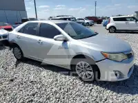 2014 Toyota CAMRY фото