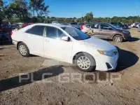 2014 Toyota CAMRY фото