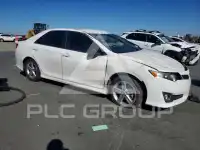 2014 Toyota CAMRY photo