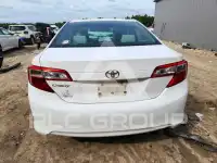 2014 Toyota CAMRY фото