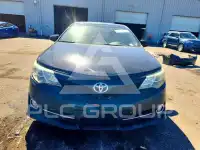 2014 Toyota CAMRY photo