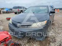 2014 Toyota CAMRY фото