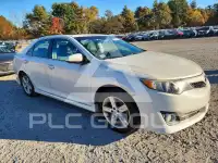 2014 Toyota CAMRY photo