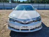 2014 Toyota CAMRY фото