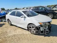 2014 Toyota CAMRY photo