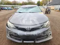 2014 Toyota CAMRY photo