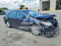 2014 Toyota CAMRY фото