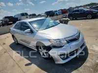 2014 Toyota CAMRY фото