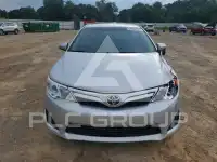 2014 Toyota CAMRY фото