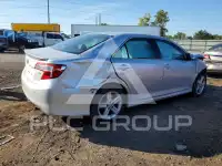 2014 Toyota CAMRY фото