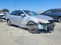 2014 Toyota CAMRY фото