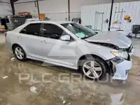 2014 Toyota CAMRY фото