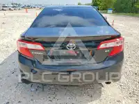 2014 Toyota CAMRY photo