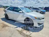 2014 Toyota CAMRY фото