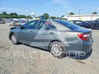 2014 Toyota CAMRY фото