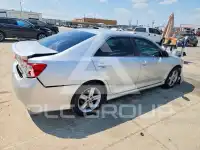 2014 Toyota CAMRY фото
