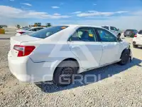 2014 Toyota CAMRY photo