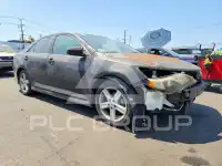 2014 Toyota CAMRY фото