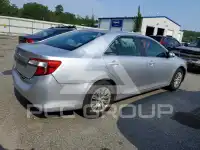 2014 Toyota CAMRY фото