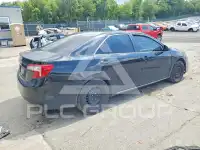 2014 Toyota CAMRY фото