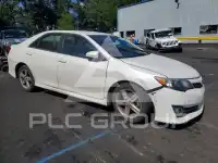 2014 Toyota CAMRY фото