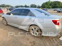2014 Toyota CAMRY photo
