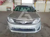 2014 Toyota CAMRY photo