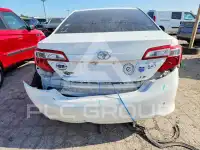 2014 Toyota CAMRY фото
