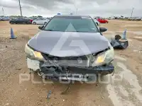 2014 Toyota CAMRY фото