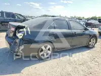 2014 Toyota CAMRY фото