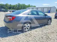 2014 Toyota CAMRY фото