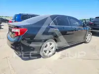 2014 Toyota CAMRY фото