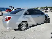 2014 Toyota CAMRY фото