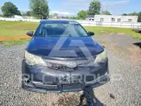 2014 Toyota CAMRY фото