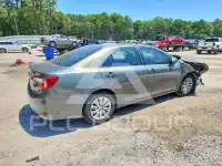 2014 Toyota CAMRY фото