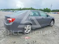2014 Toyota CAMRY фото