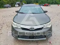2014 Toyota CAMRY фото